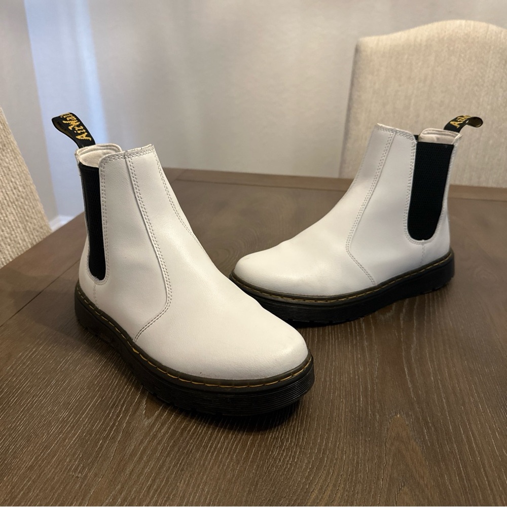 Dr Martens‎ Dorrian Chelsea White Leather Women’s Boot Sz 7 M Docs